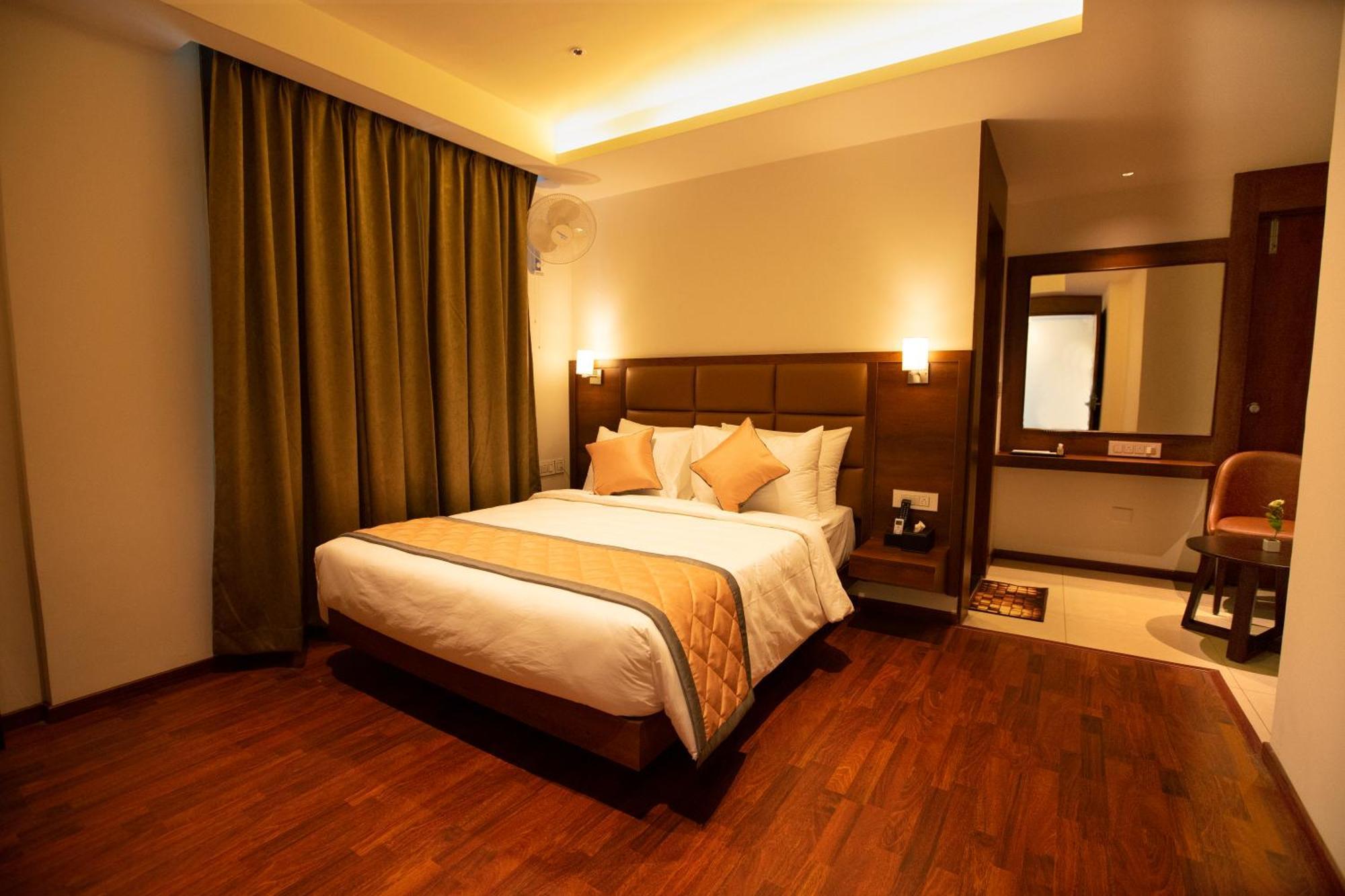 Golden Fortune Inn Hotel Bangalore Eksteriør billede