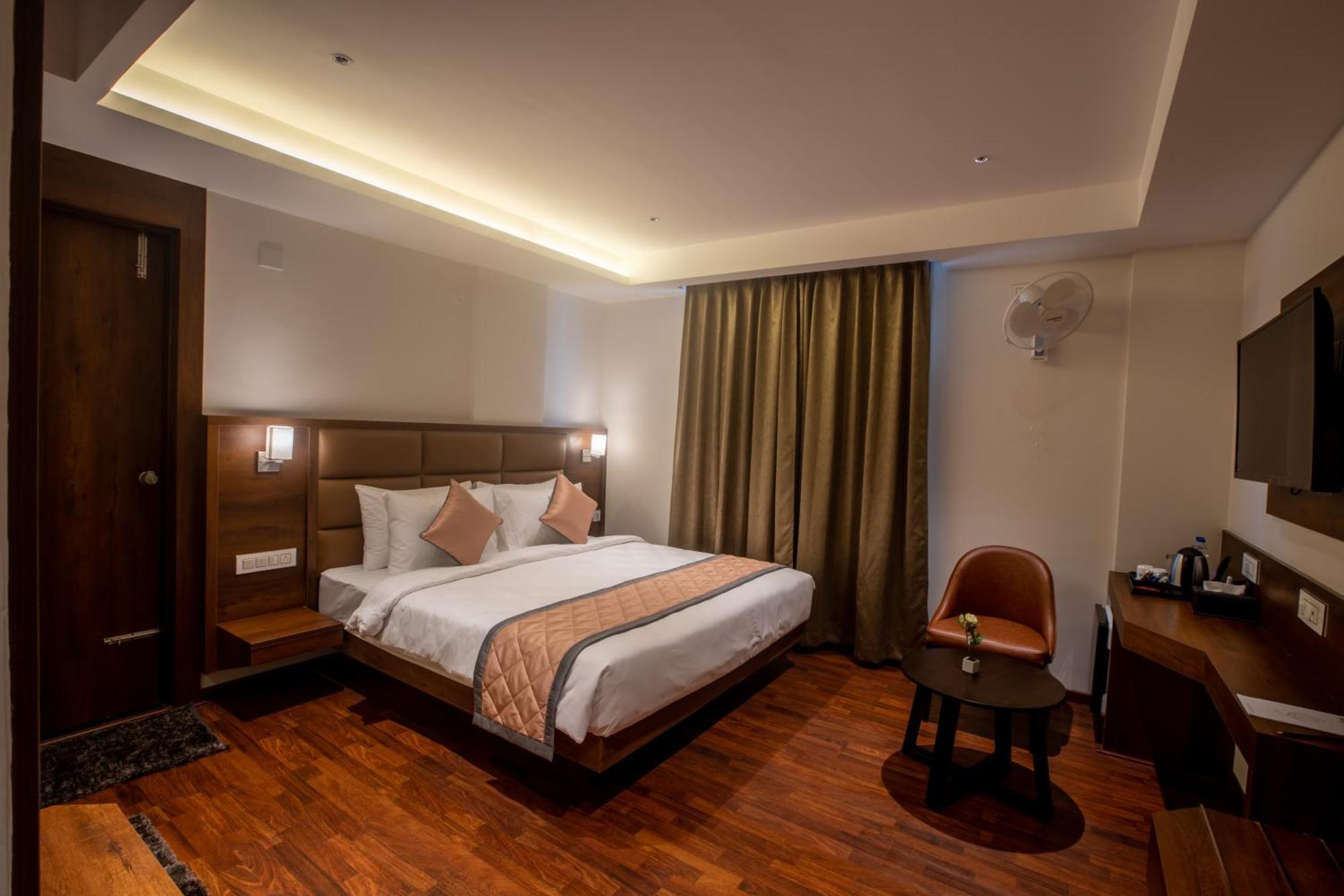 Golden Fortune Inn Hotel Bangalore Eksteriør billede
